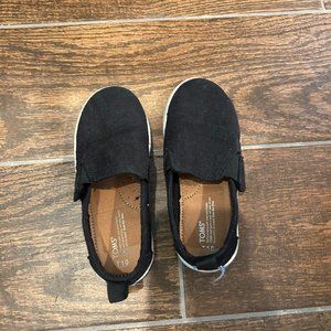 Black Alpargata Toms (Toddler T10)